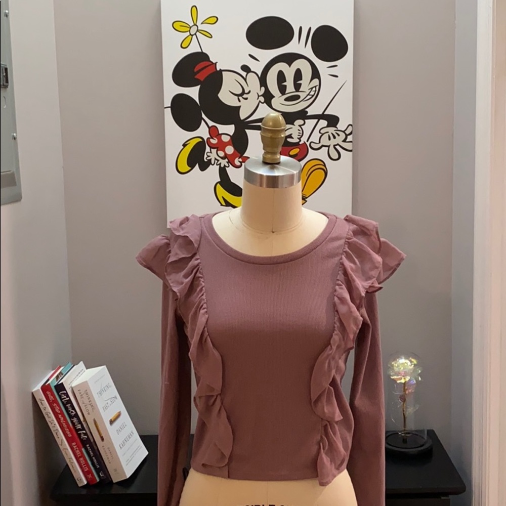 💫 Ruffle-Trim Ribbed Top - Picture 5 of 8